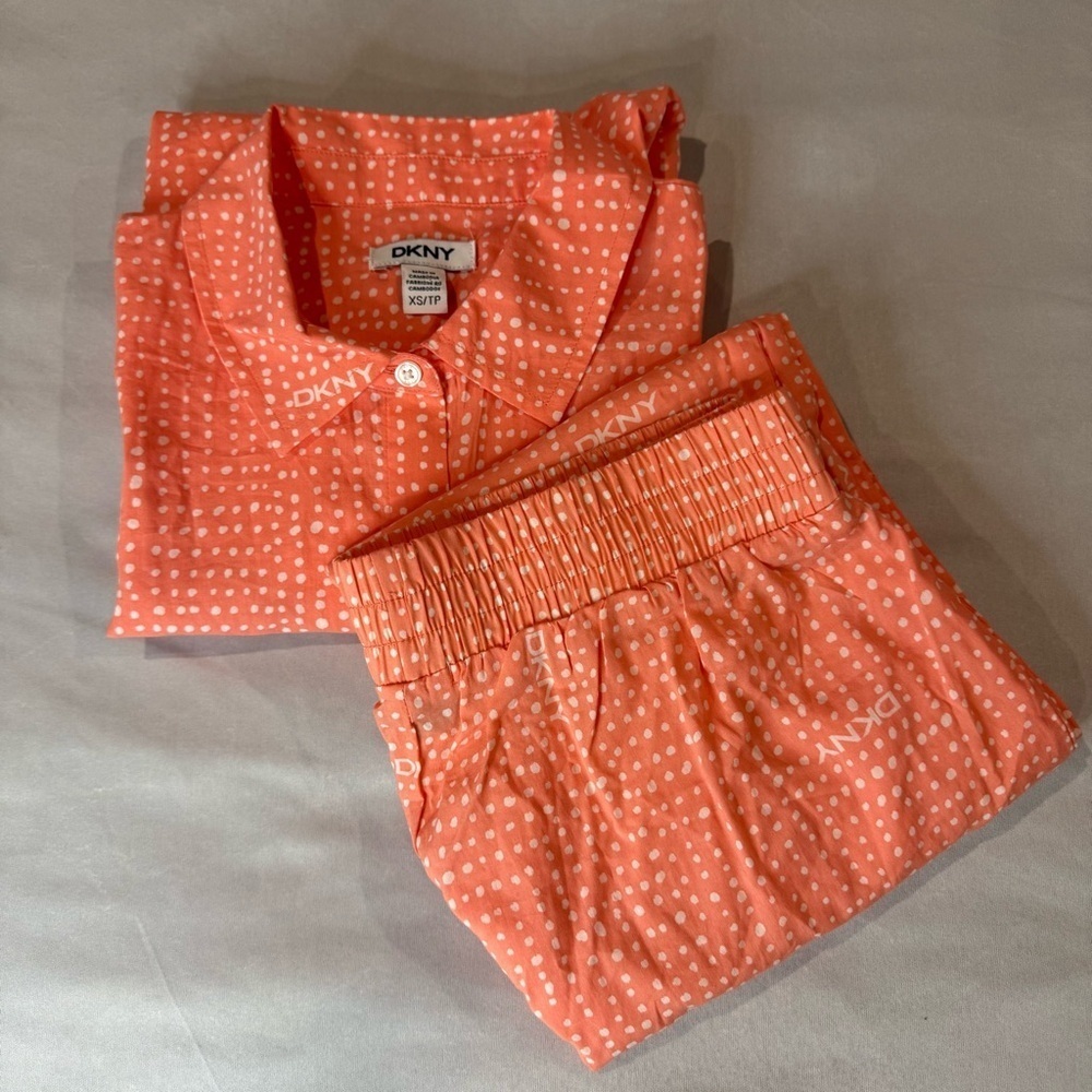 DKNY Women's Lawn Pajama Set, 2-piece Size XS - Picture 2 of 16
